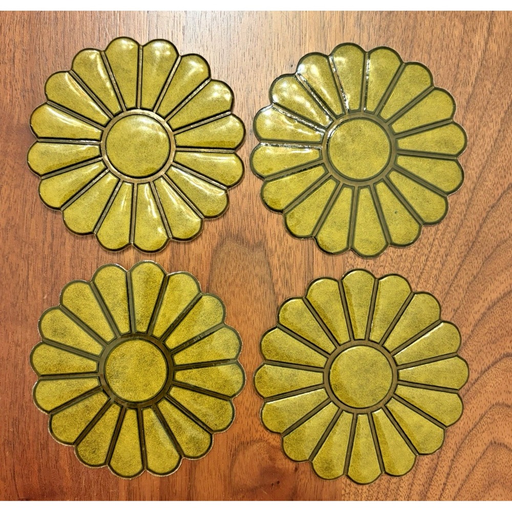 Vintage Plastic Flower Coasters Yellow MCM Mid Century Modern Set of 4